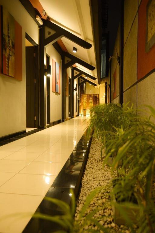 Pakualaman Puri Chorus Boutique Hotel מראה חיצוני תמונה