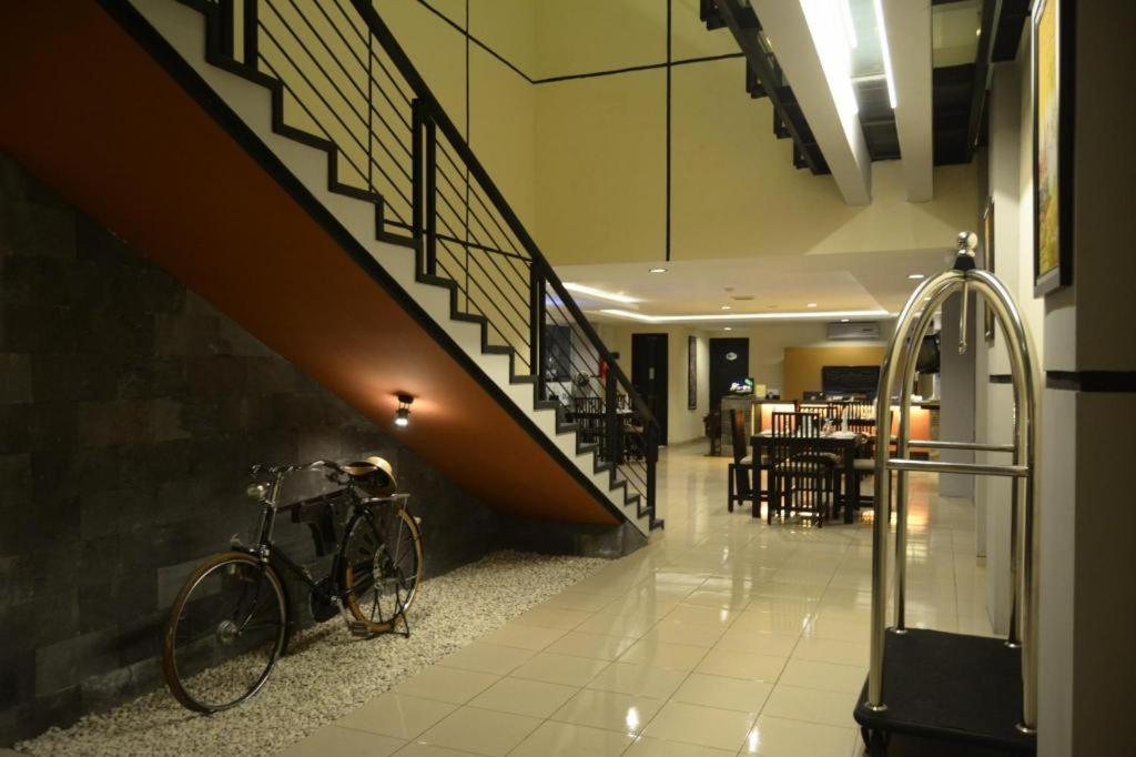 Pakualaman Puri Chorus Boutique Hotel מראה חיצוני תמונה