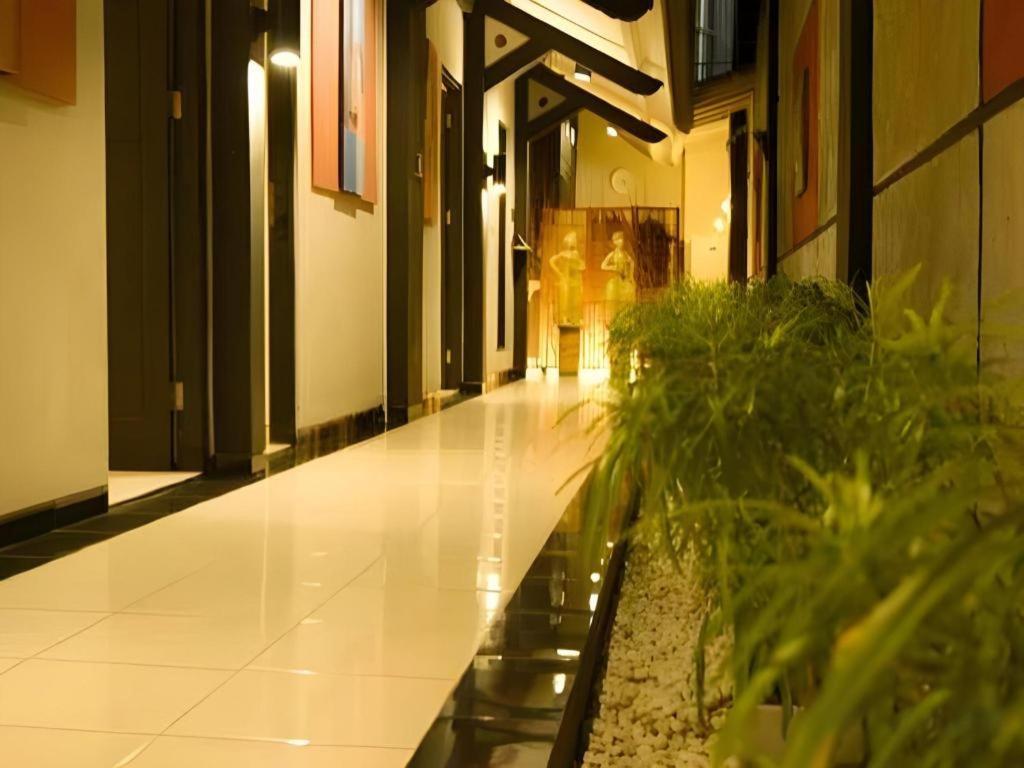 Pakualaman Puri Chorus Boutique Hotel מראה חיצוני תמונה
