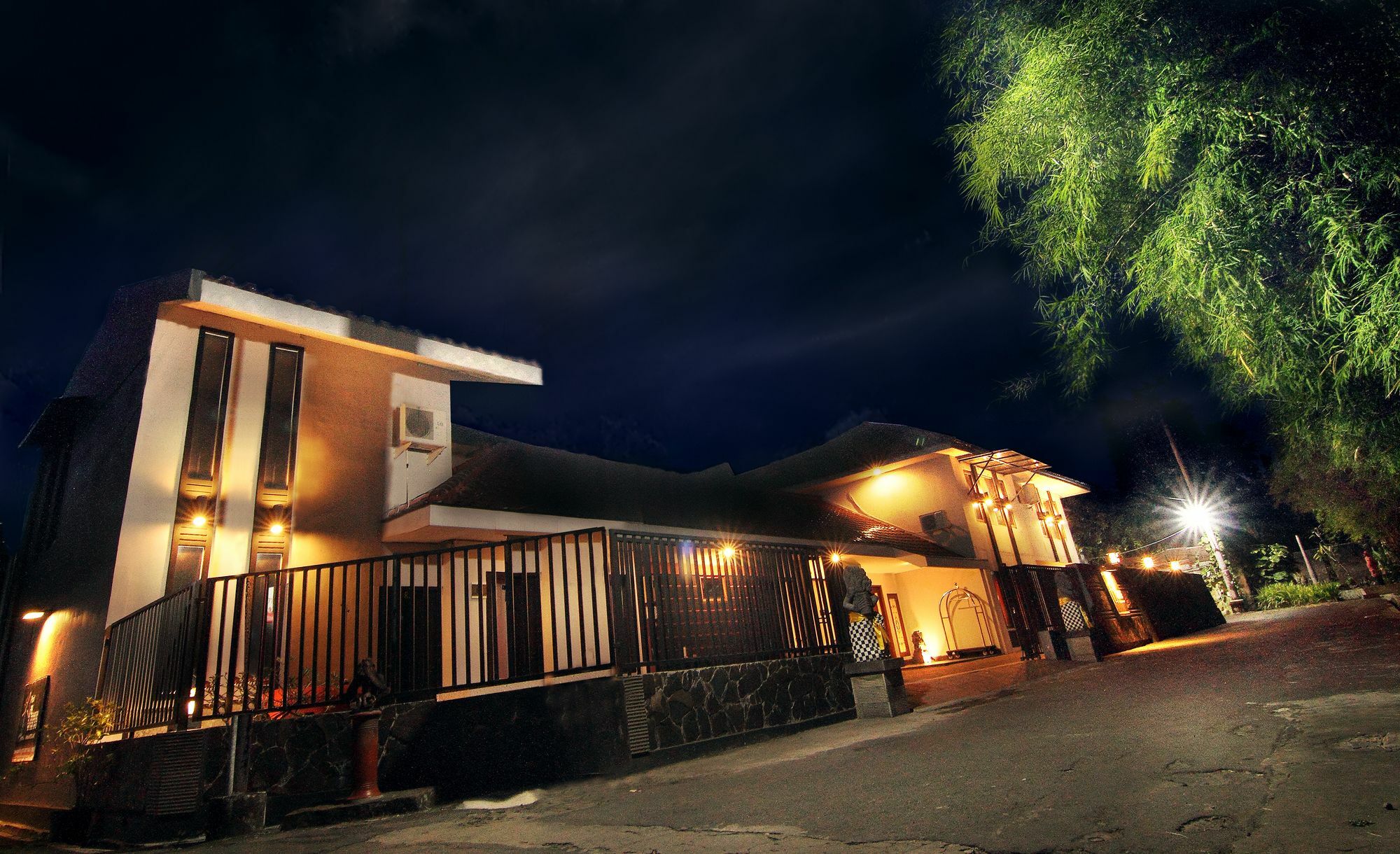 Pakualaman Puri Chorus Boutique Hotel מראה חיצוני תמונה